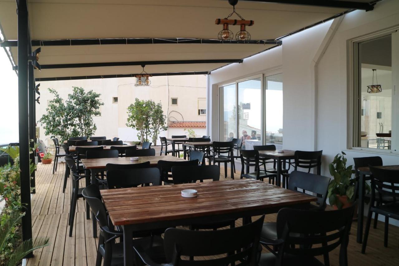 Alnes Hotel Sarandë Exterior foto