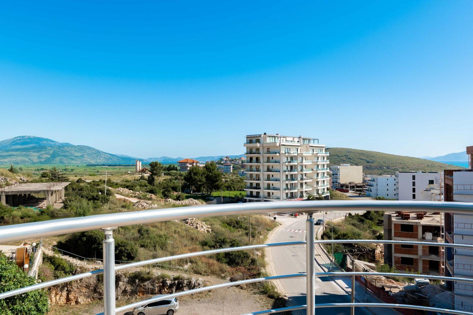 Alnes Hotel Sarandë Exterior foto