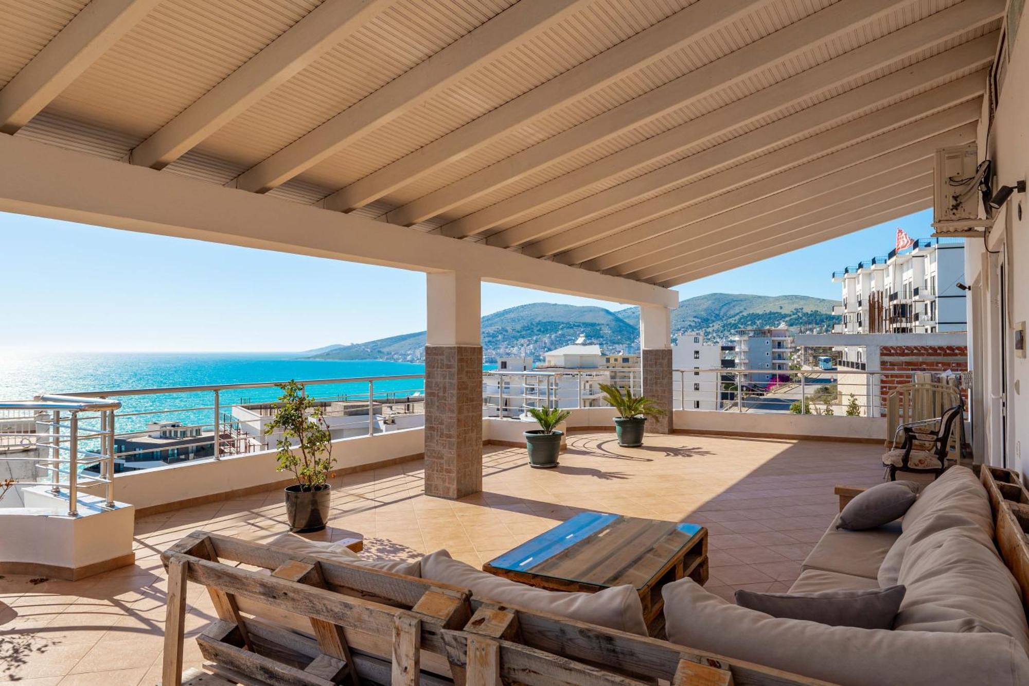 Alnes Hotel Sarandë Exterior foto