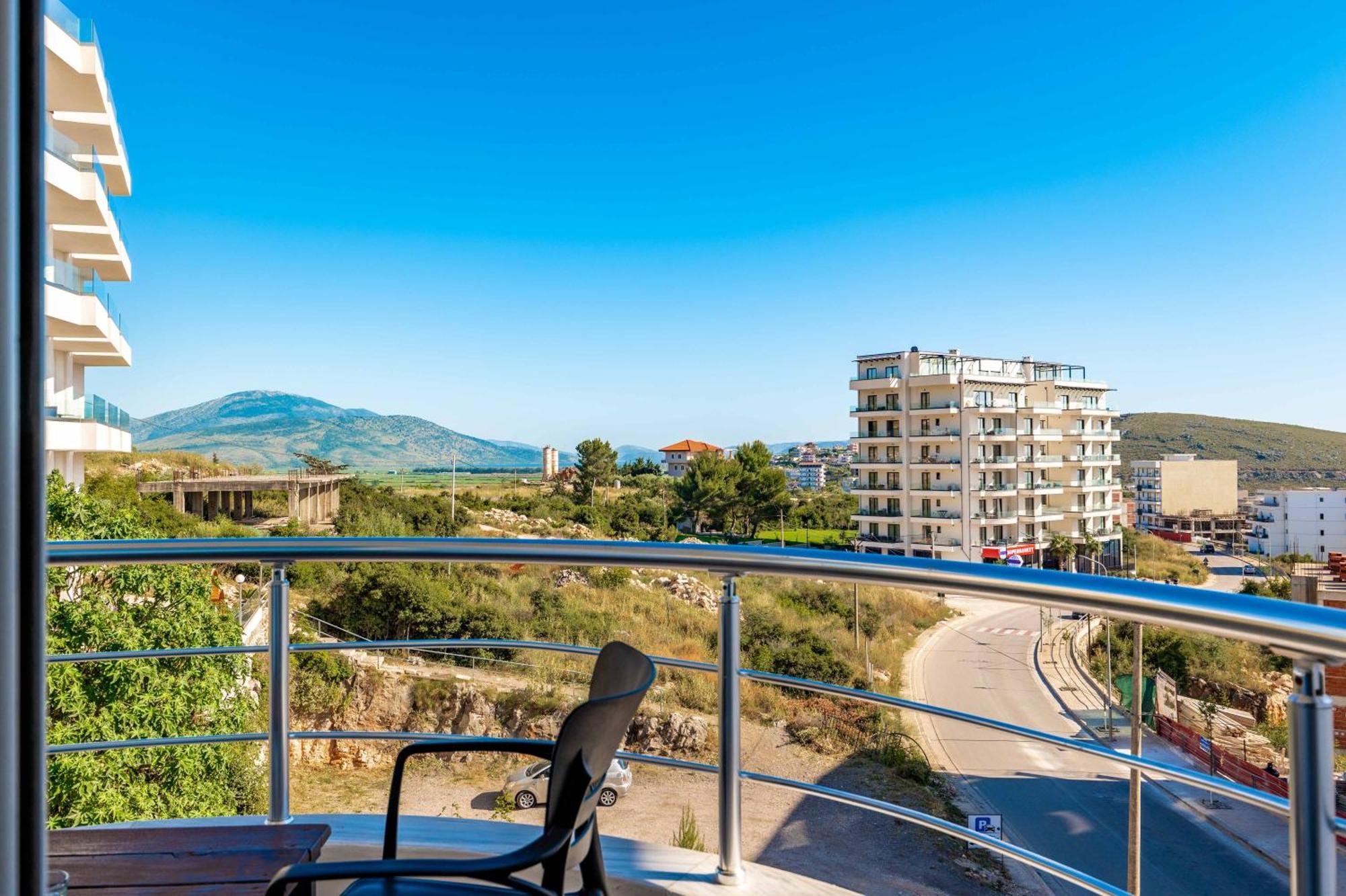 Alnes Hotel Sarandë Exterior foto